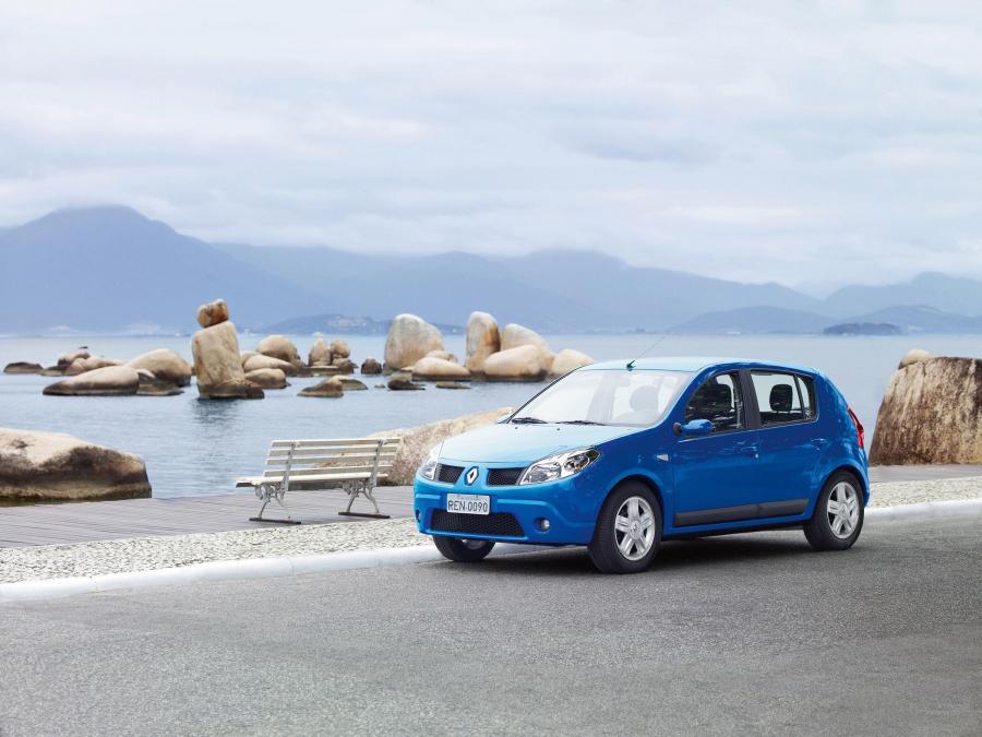  Renault Sandero 2007 года  (фото 4 из 29)